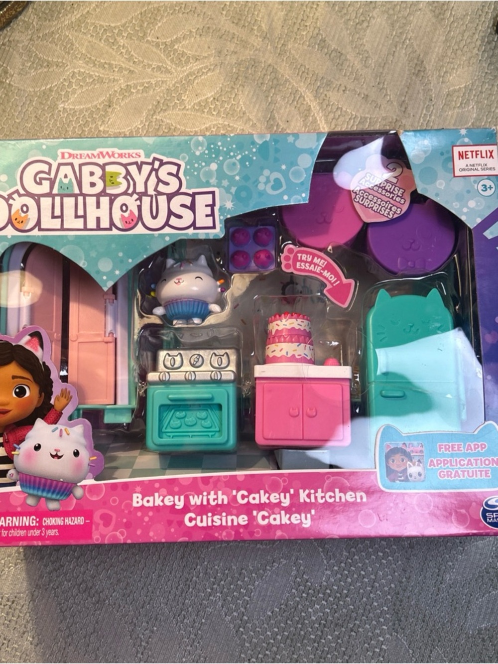 DreamWorks Gabby’s Dollhouse Bakey Kitchen Playset - Pink & Teal & Purple